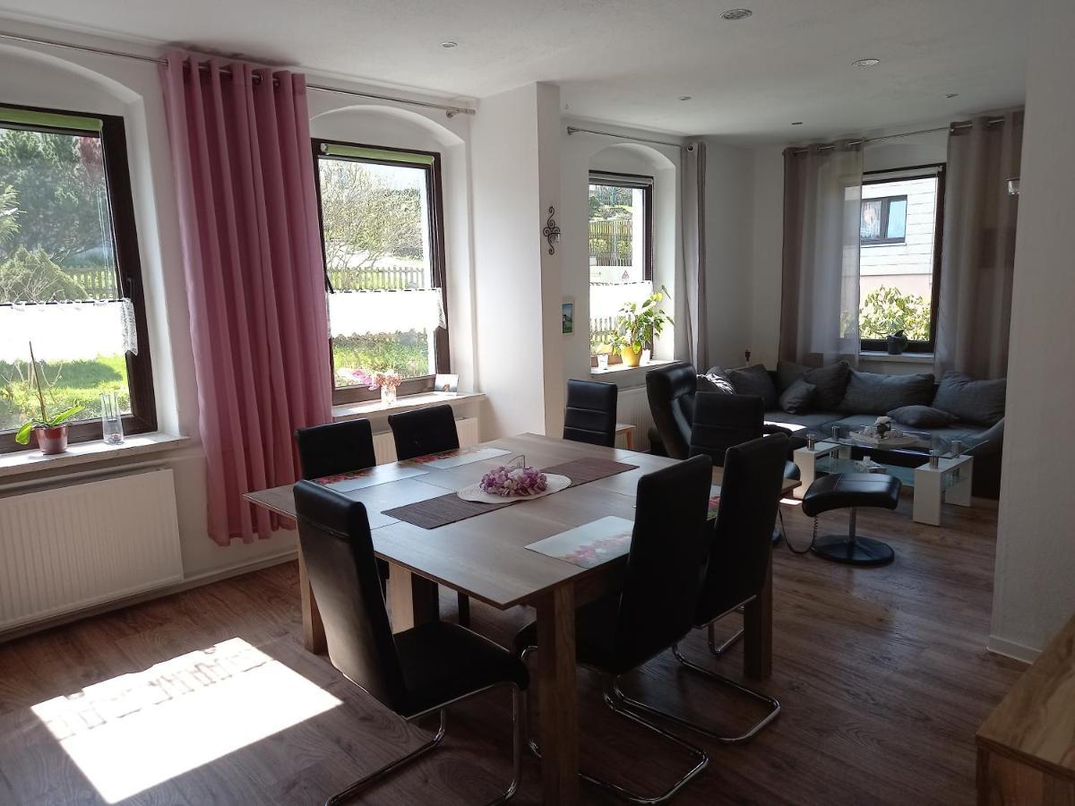 Familienfreundliche Ferienwohnung Erzgebirge Schneeberg  Kültér fotó