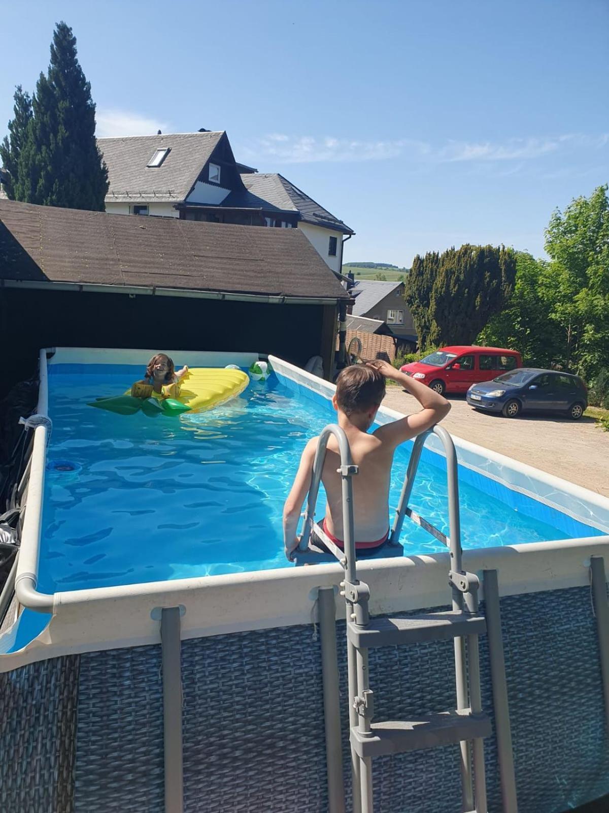 Familienfreundliche Ferienwohnung Erzgebirge Schneeberg  Kültér fotó